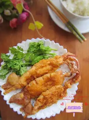 炸鱿鱼的做法(孜然炸鱿鱼的做法)