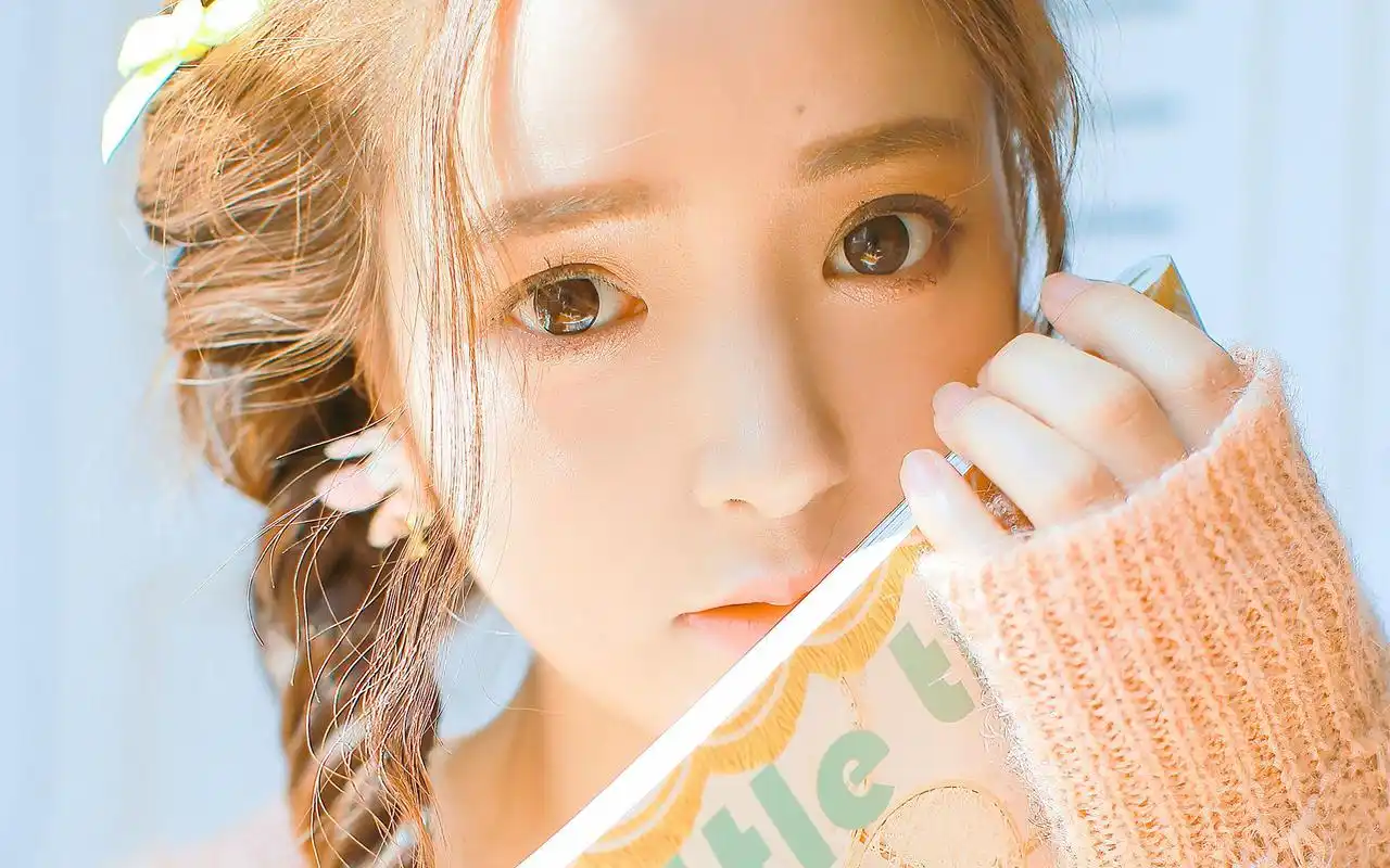 性感美女小清新唯美高清写真图片桌面壁纸