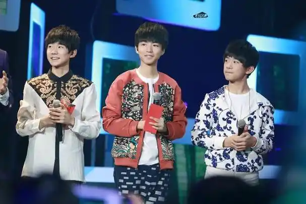 你没看过的tfboys出道mv《十年》