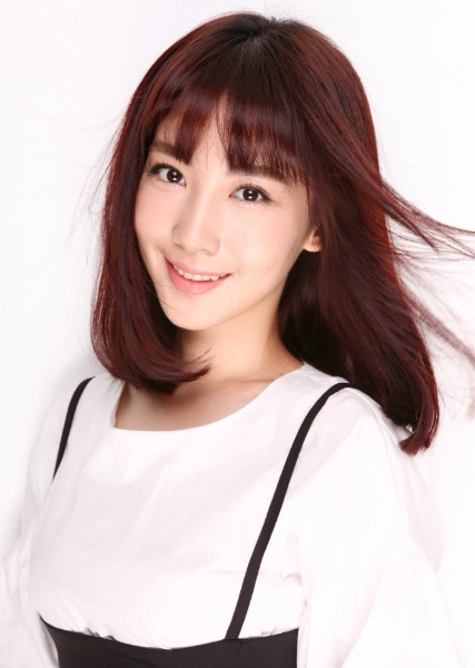 赵婉婷(饰演苏菲),代表作《我的青春高八度》,综艺节目《舞林大会》等