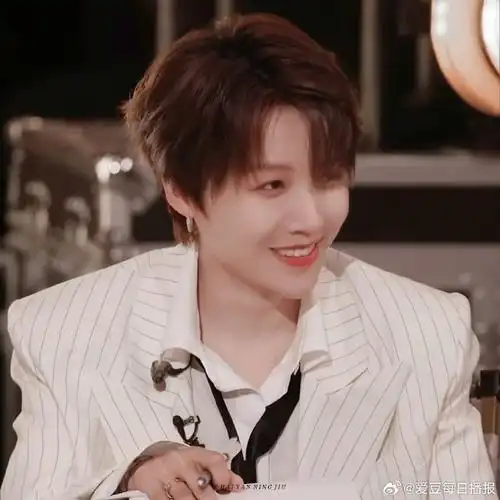 被刘雨昕可爱晕了,好美的小刘姐,颜狗哭泣#刘雨昕