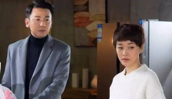 《我的前半生》马伊琍的8套衣服,图2最丑,图4太土,图7迷倒靳东_毛衣