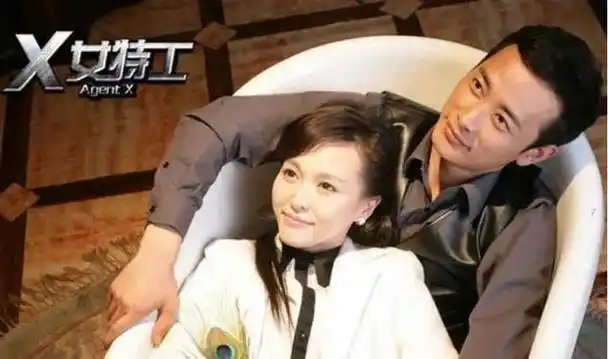 通灵珠宝董事长兼ceo沈东军出资拍摄《克拉恋人》,其间曾对唐嫣多次