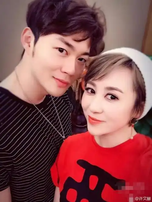 2019年,马丽和潘粤明主演的电视剧《逆流而上的你》热播的时候,她就说