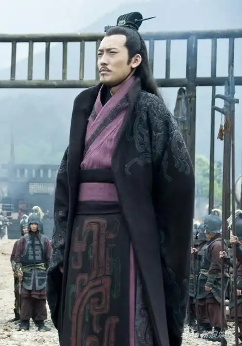 张博《三国》饰演孙权