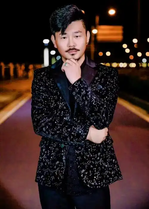 看见音乐计划 #灵魂歌手 @大欢 国庆中秋节来临之际,祝愿 - 抖音