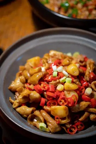 酷湘·江南庭院餐厅:正统湘菜,经典传承