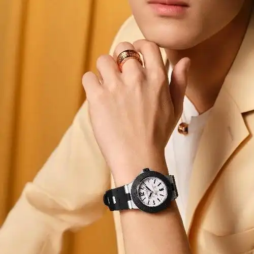 bvlgari宝格丽中国品牌代言人吴磊,中国品牌形象大使赵露思 邀你赴约