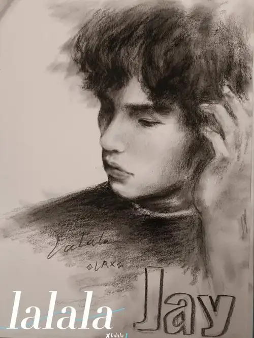 jay737373今天试了一下炭笔