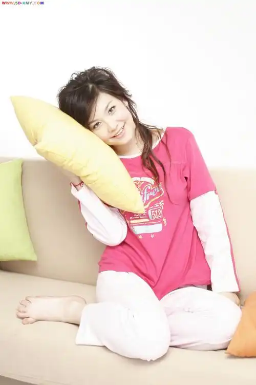 赵静怡个人写真