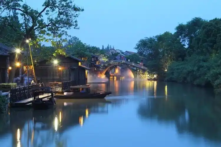 既有诗意又有惬意江南这8个让人魂牵梦绕的古镇美成仙境