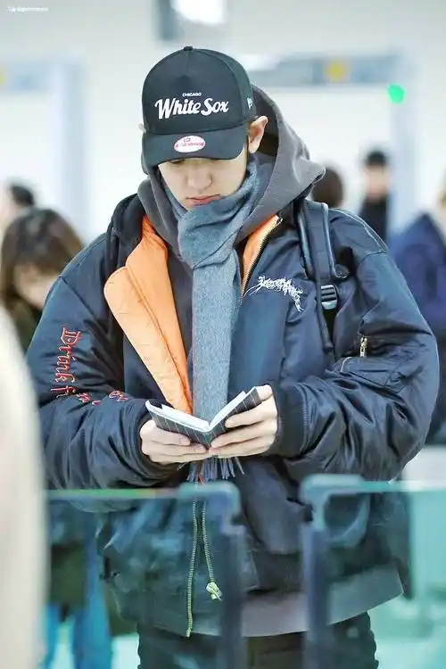 161129 金浦机场 灿烈