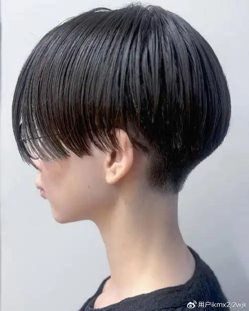 今日流行新风尚:后脖起发脚的女士短发|短发|发型|女士_新浪新闻