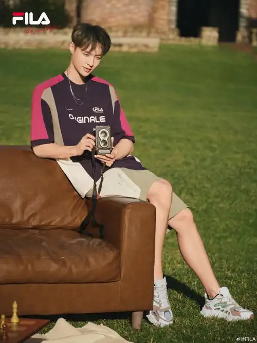 fila代言人张艺兴##fila mix主理人张艺兴##网球老钱风经典回潮