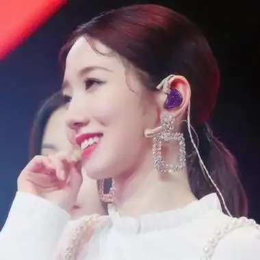 爱豆头像孟美岐