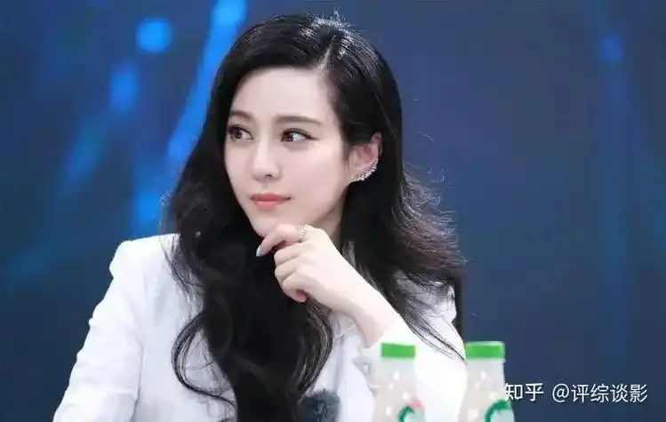 王者归来范冰冰接受内地记者采访引猜测她还有机会复出吗