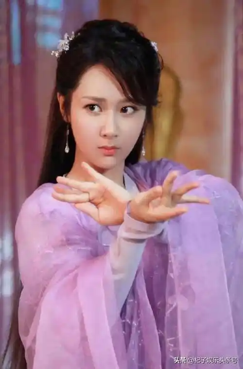 杨紫最好看的一次古装扮相,不是颜淡,也不是锦觅_造型_对比_电视剧