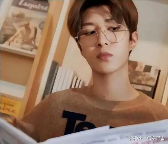 同陷未婚生子传闻范丞丞含糊其辞王一博果断辟谣