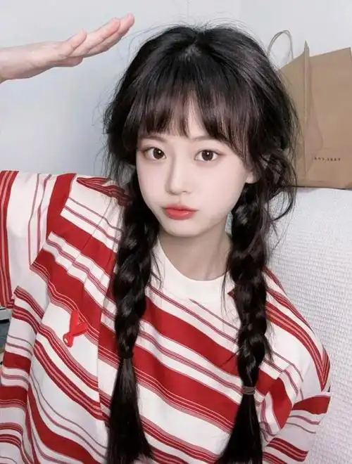 今年最流行的4款扎发,太减龄了!