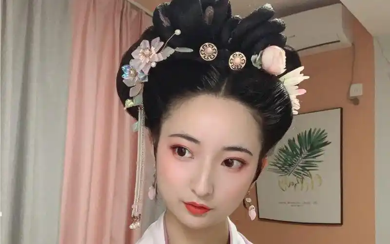 温温柔柔的宋制发型,你爱吗?#汉服发型教