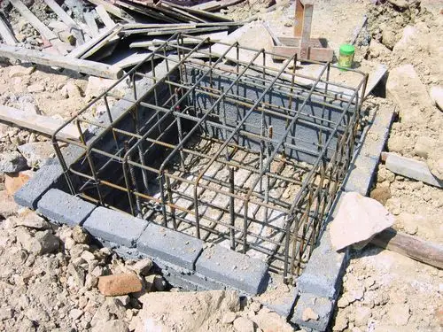 人工挖孔桩承台