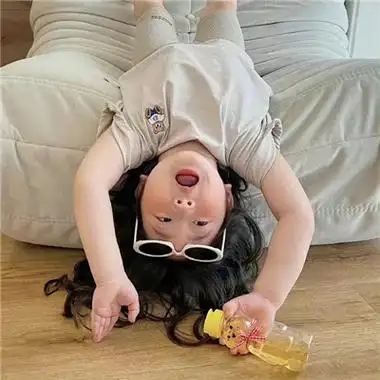 可爱萌娃摆烂头像呆萌真人你会焕发出不一样的光彩