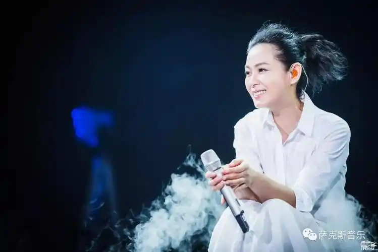 为爱痴狂刘若英经典爱情歌曲柔情次中音萨克斯音乐