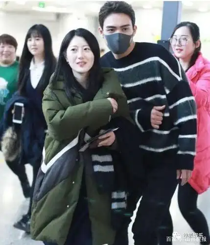 而张彬彬与经纪人滕菲传绯闻也已经不是第一次了,从2018年开始,就经常