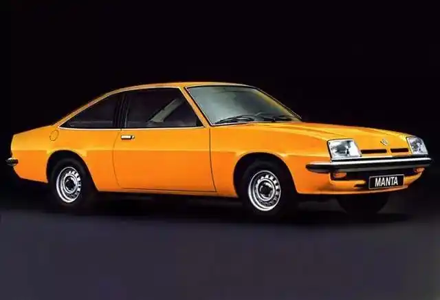 1975年推出的manta b,内饰外观上进行了大修改,更现代了.