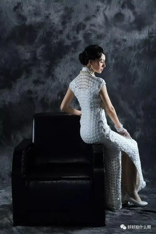 黄渤袁泉低调人像摄影