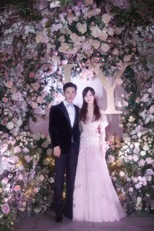 唐嫣早期婚纱透底 唐嫣早期婚纱事件是真的吗