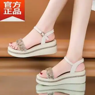 恋业坡跟厚底凉鞋女夏水钻2024年新款增高一字带女士仙女风松糕高跟鞋