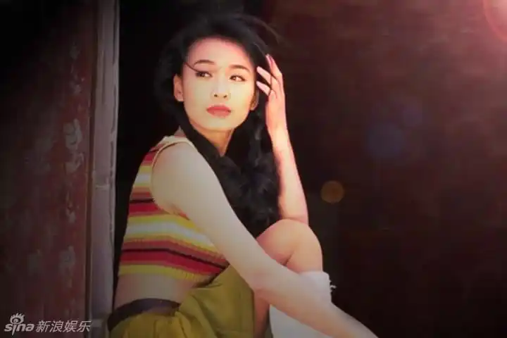 青春照相馆张庭珍贵旧照酒窝美女楚楚动人