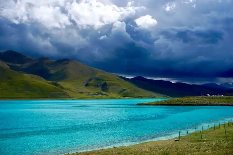 羊卓雍措不宜叫"羊湖"