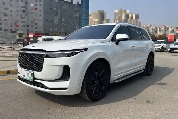 理想汽车 理想one 增程6座版