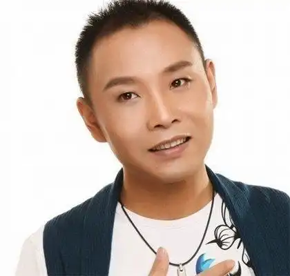 图祁隆老婆乐凡资料介绍魔鬼身材惹人羡慕