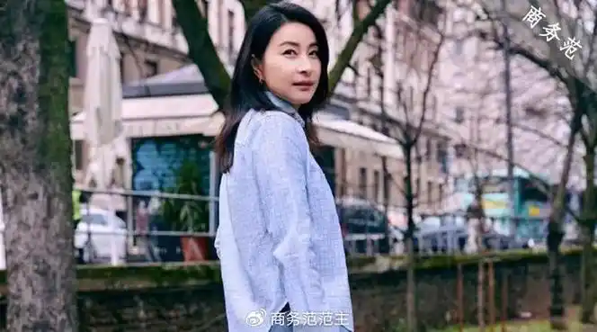 郭晶晶时尚进化史:做自己,就很高级|郭晶晶|卡地亚|时尚圈_新浪新闻