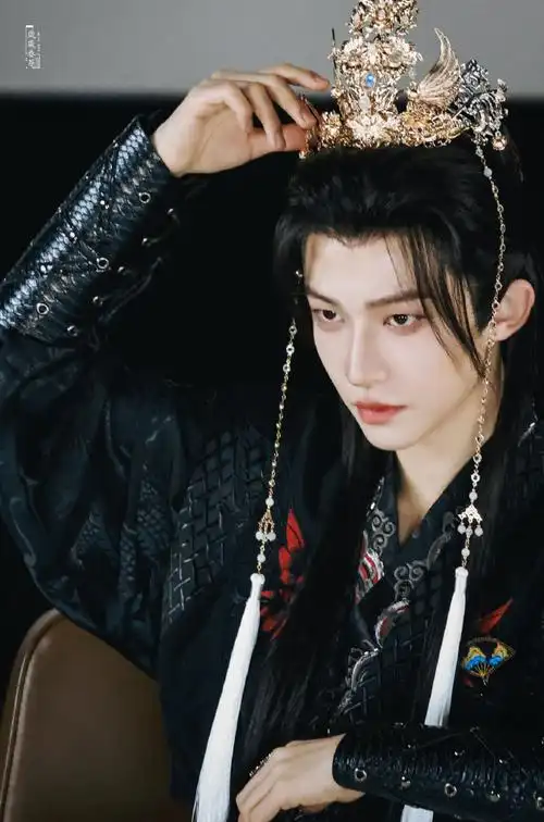 刘宇穿古装签售##刘宇国风美少年