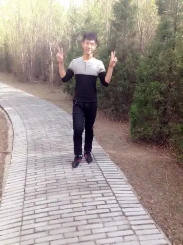 男生,身高173体重127斤怎么能变壮啊?我现在看起来太瘦了