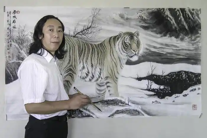 画家刘旭涛 简洁清丽 笔墨淡雅_中国家居网