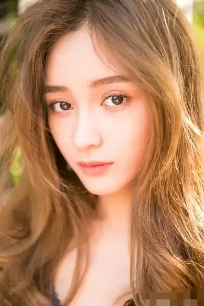 王一菲美照王一菲现代生活照素颜图片