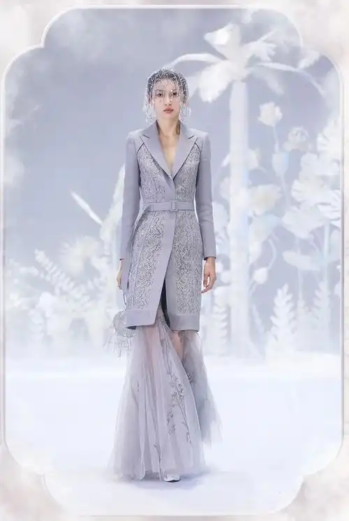 画意国风的雅韵意境演绎真正的仙风道骨丨盖娅传说熊英2020aw若水时装