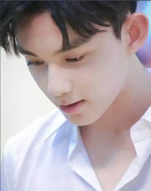 那些有少年感的男星,鹿晗,杨洋,刘昊然,哪个是你的最爱?