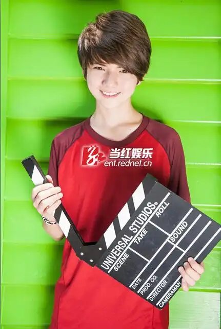 《中国新声代》混血小王子张汉盛普通的衣服都能穿出时尚感