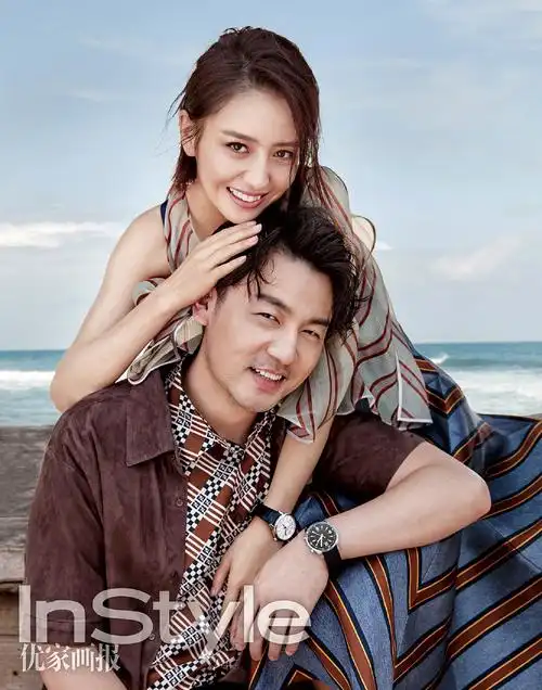 雷佳音封面大片曝光与佟丽娅和好一秒钟