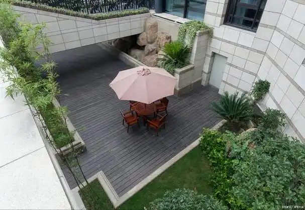 传统庭院已经落伍,现在流行下沉式庭院,优点比较多