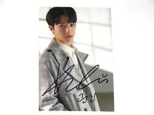 wanna one 赖冠霖 亲笔签名照片 6寸 宣传照片 2019.3.6 02