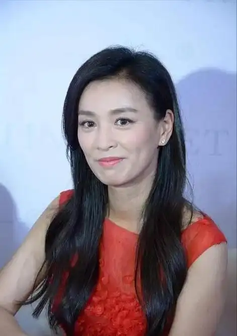 54岁张庭彻底翻身,又开始在国内"巡演",23亿资产已被解封|腾飞|林瑞阳