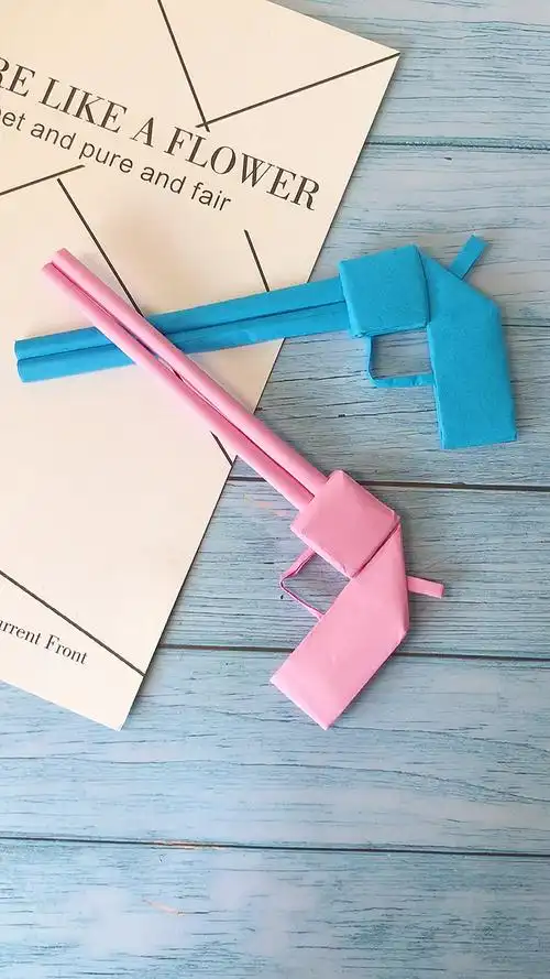 手工折纸儿子小手枪很简单的