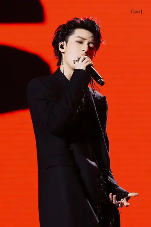 严浩翔叁重楼暨出道四周年演唱会##今日星拍放送